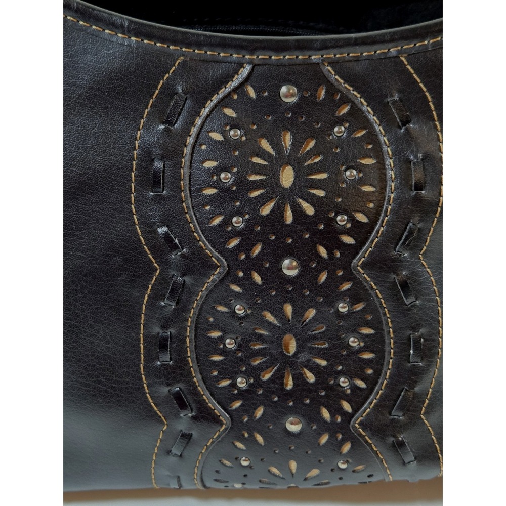 Relic Black Leather Purse w/ Laser Cutouts  Brown Stitching‎ Zipper Closure - Picture 4 of 15